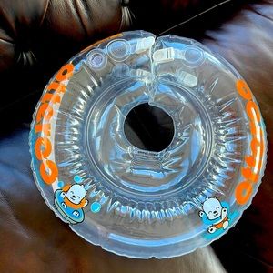 |Pre-loved| Otteroo baby floater new born